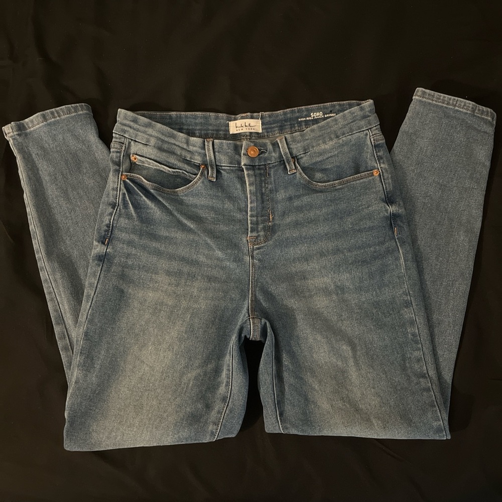 Nicole Miller high rise skinny jeans in excellent condition.
